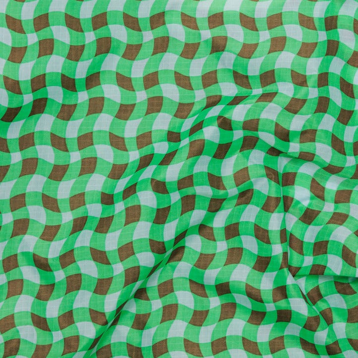 Close Up of Baggu's Wavy Gingham Green Pattern