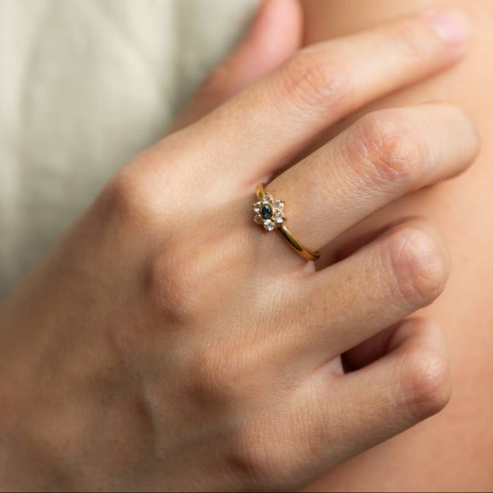 Flower Gold Ring with Blue Gems