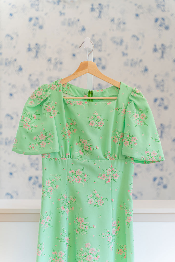 Vintage Pink and Green 70s Floral Dress