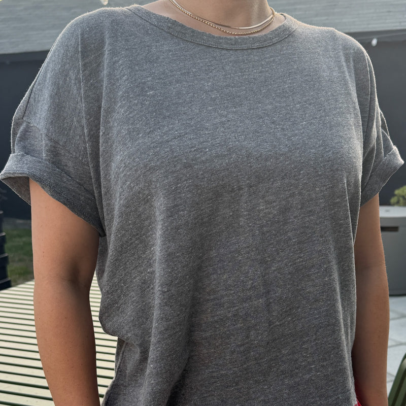 Fille Tee Shirt in Heather Grey by Le Bon Shoppe