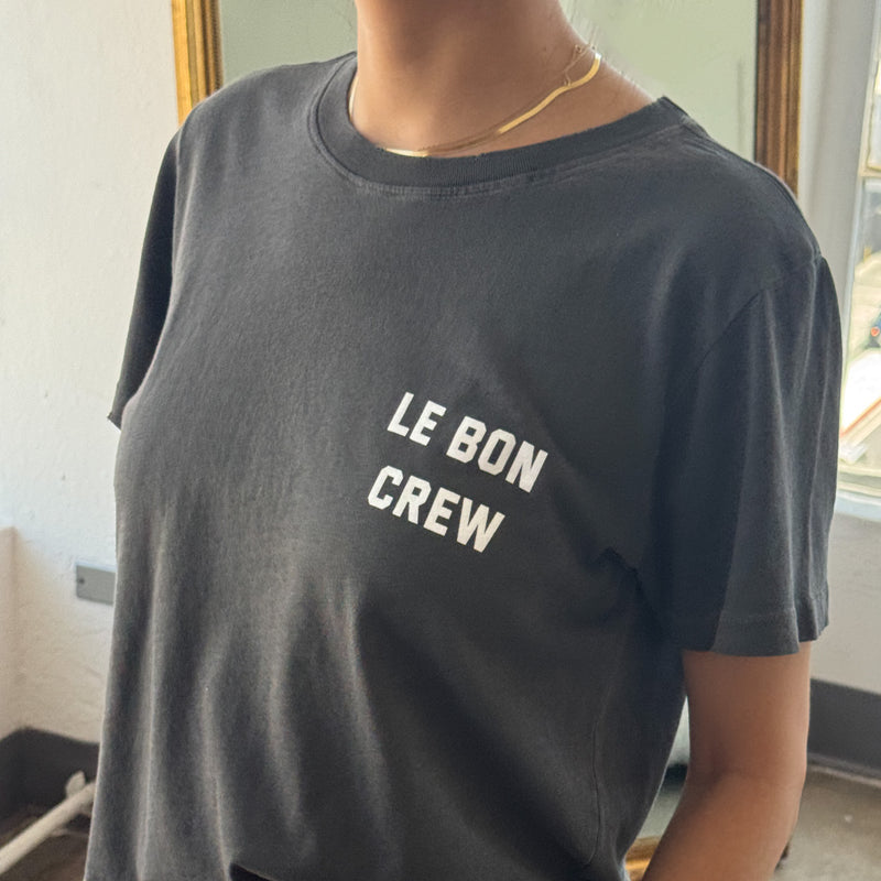 Le Bon Crew Darling Tee in Vintage Black