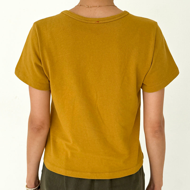 Le Bon Shoppe Little Boy Tee in Honeycomb at Golden Rule Gallery in Excelsior, MN