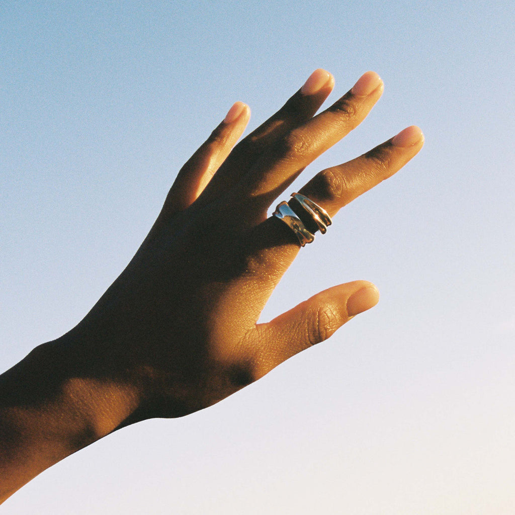 Radiant Ring Organic Shape