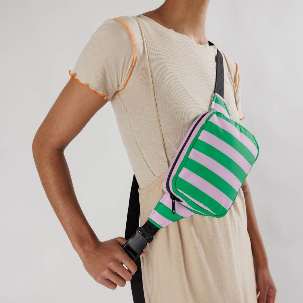 Model Styling Puffy Striped Fanny Pack by Baggu
